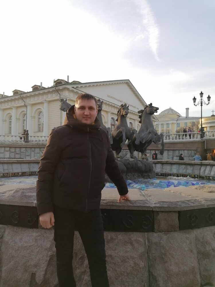 ���� 18891307 ������� �����, 32 ����, ���� ���������� � ����������