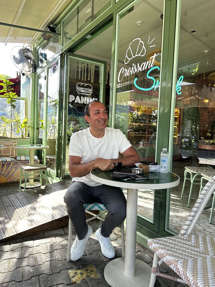  49601887  Tuncay, 50 ,    