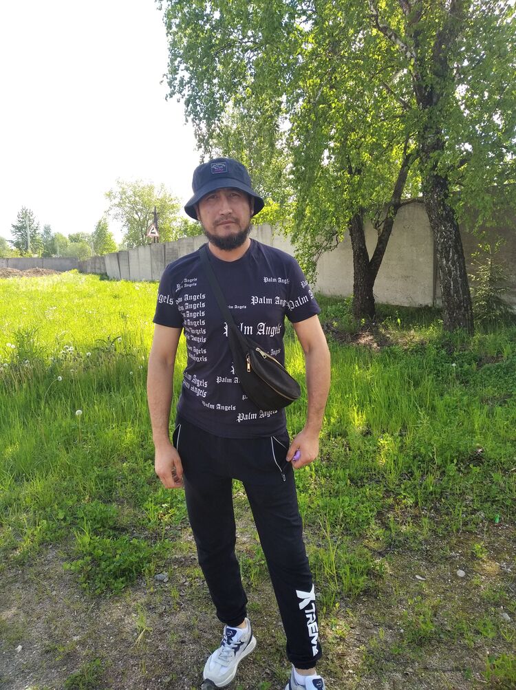  26844497  Djoni, 33 ,    