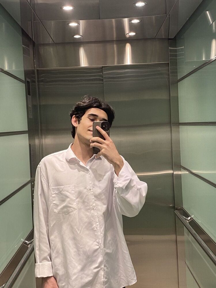  ,   Adis, 20 ,   ,   