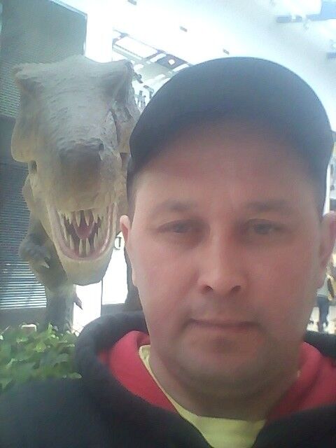  18897137  Alexsandr, 47 ,    
