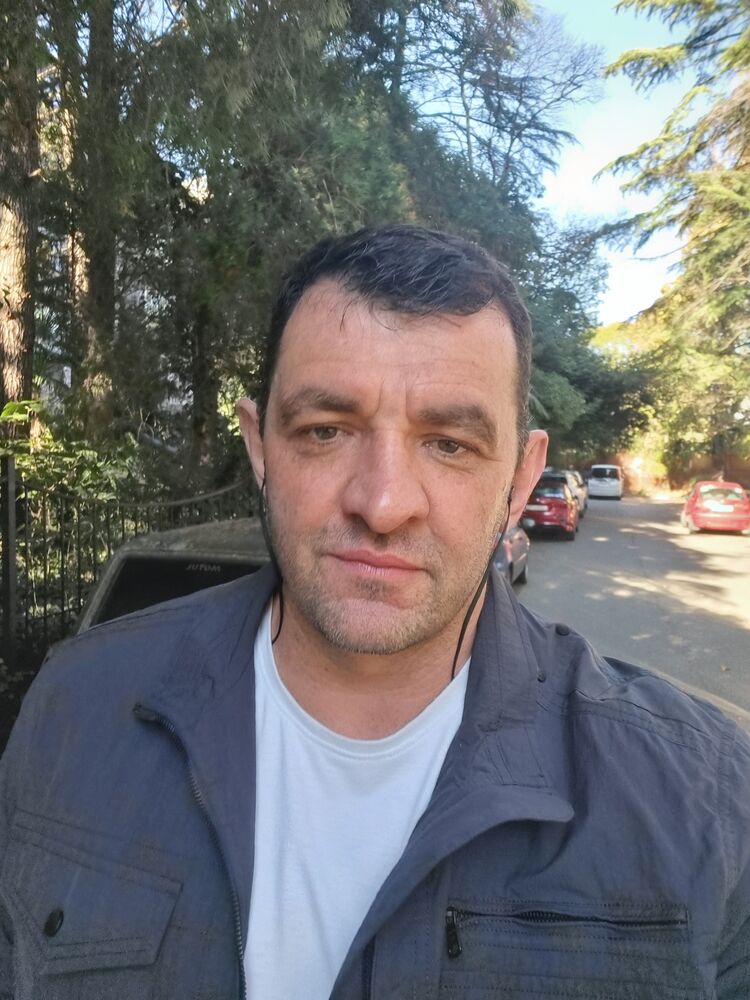  ,   Alexander, 44 ,     , c 