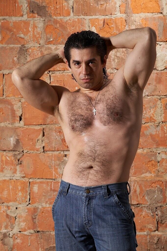  4508337  Alexlam, 53 ,    