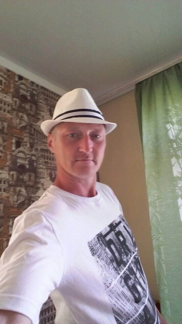  35247527  , 46 ,    