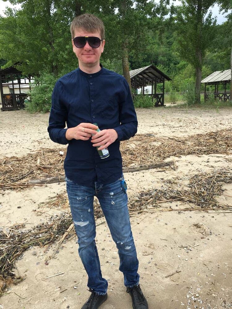 ���� 45094877 ������� ��, 37 ���, ���� ���������� � �����