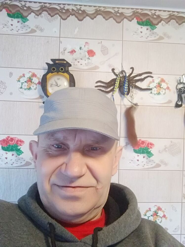  33493357  Ivan, 59 ,    