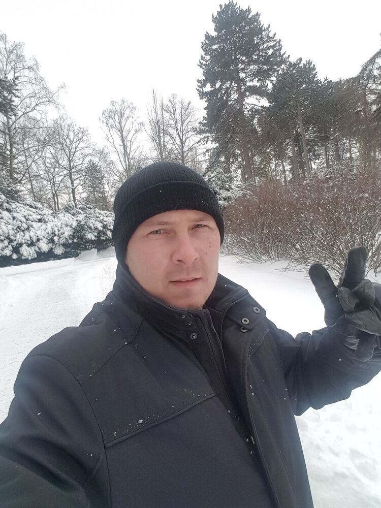  Laatzen,   , 42 ,   ,   
