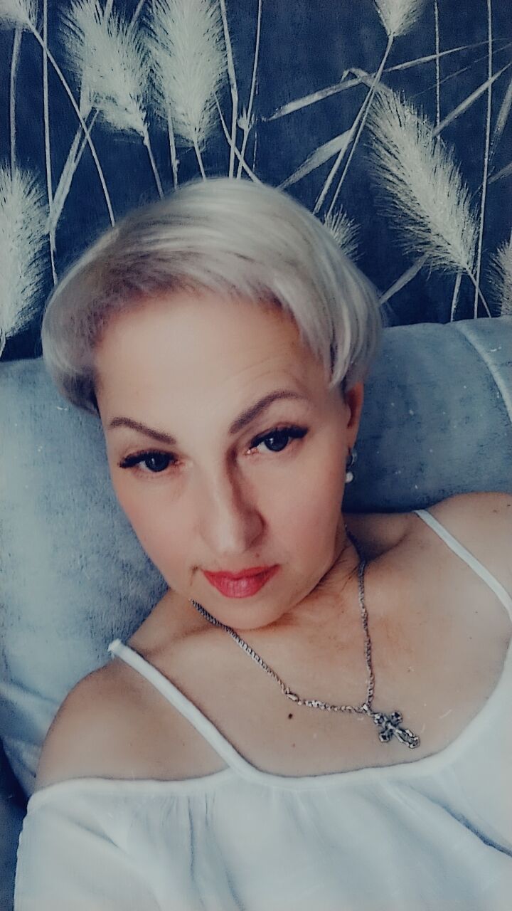  49073107  , 57 ,    