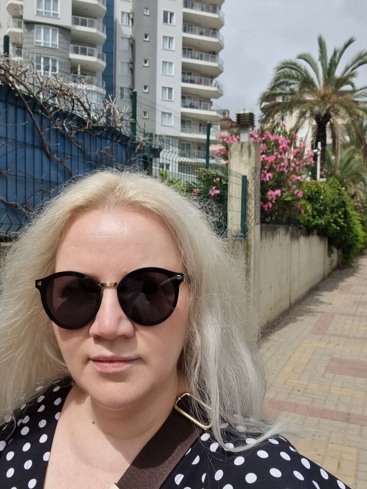  35296207  Veronika, 46 ,    