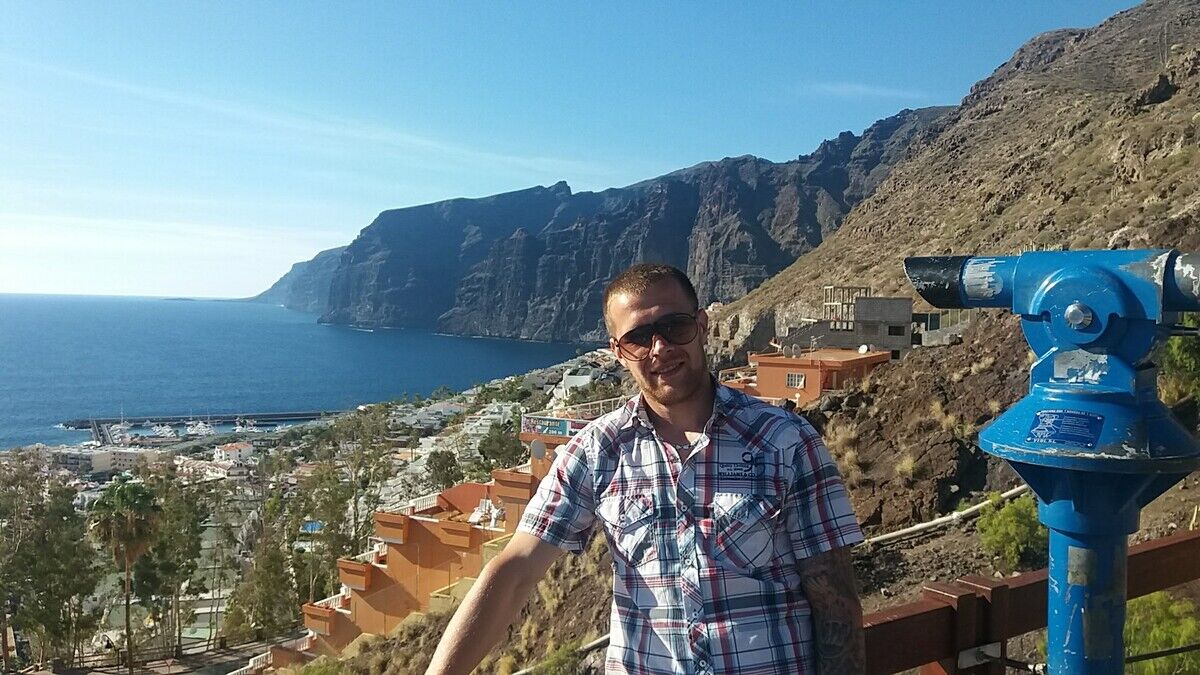  ,   Denis, 34 ,   ,   , c 