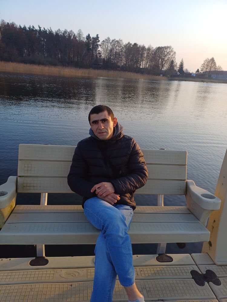  42634127  Konstantine, 38 ,    Bielany Wroclawskie