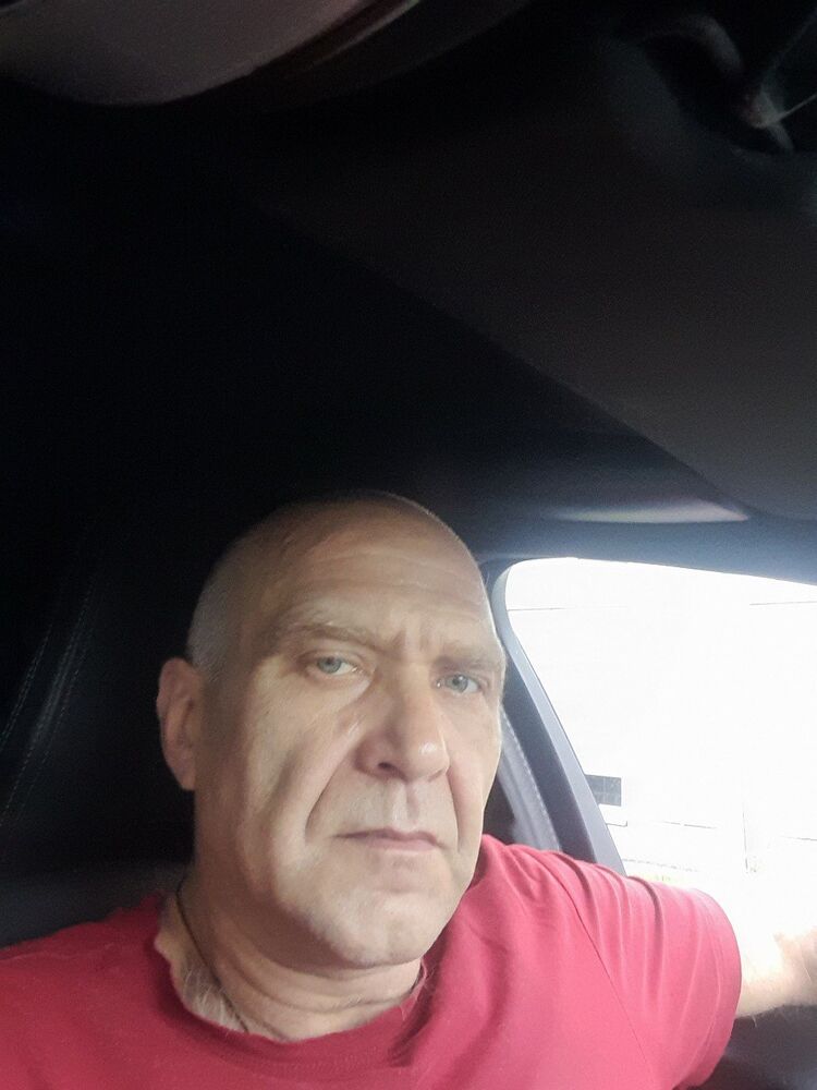  51074647  , 52 ,    -