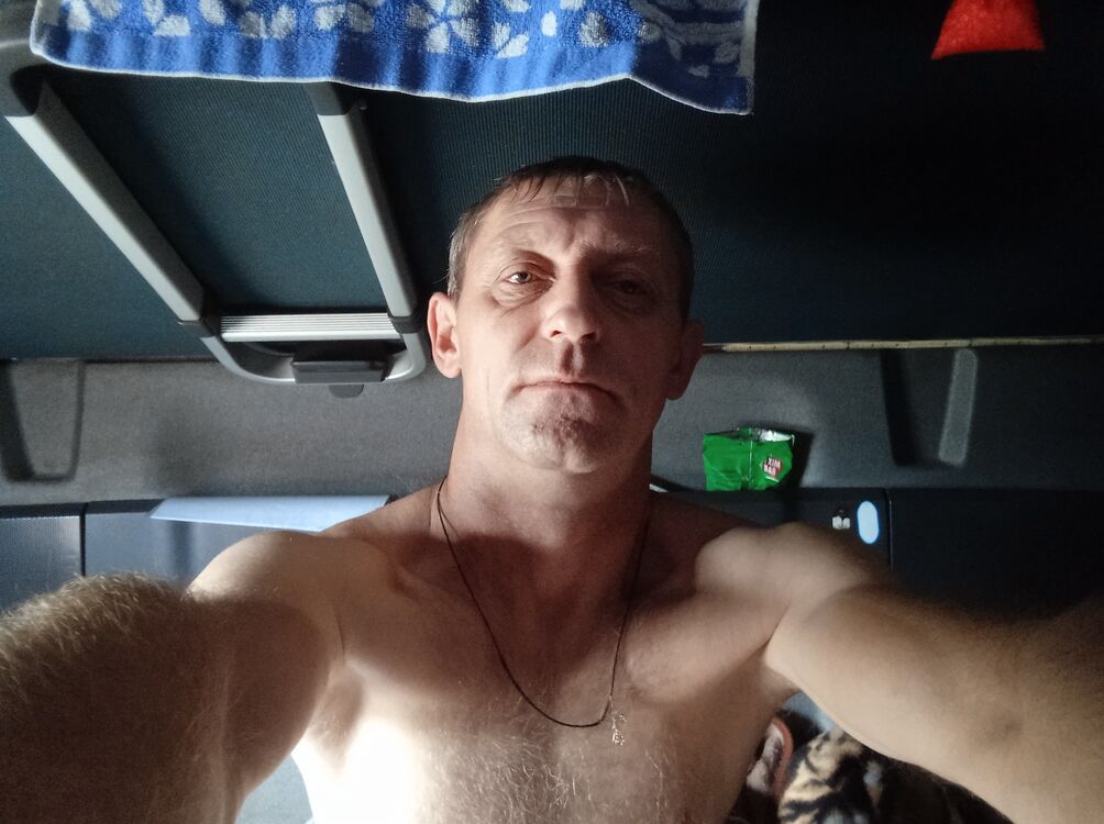  27275237  , 46 ,    