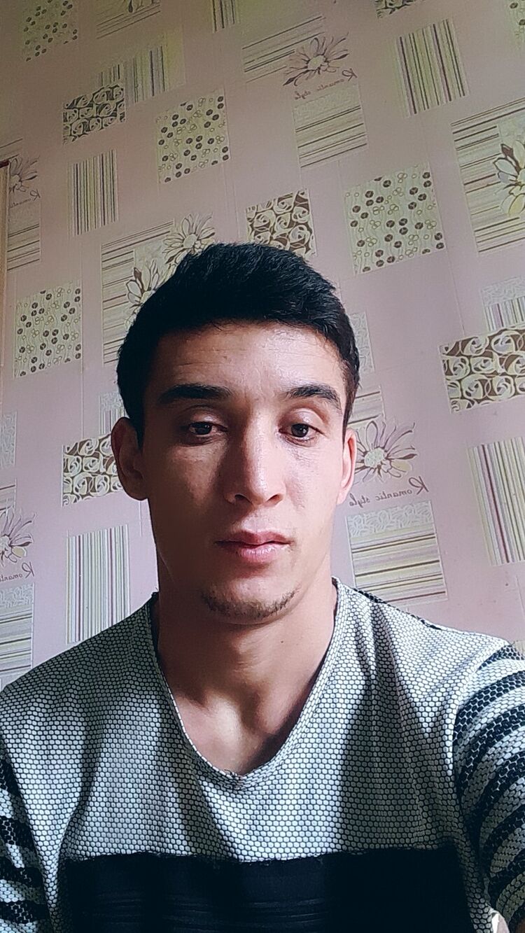  ,   Isroil, 33 ,   ,   