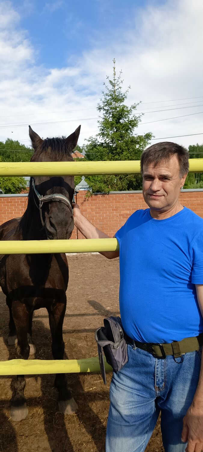  ,   Nik, 55 ,   ,   