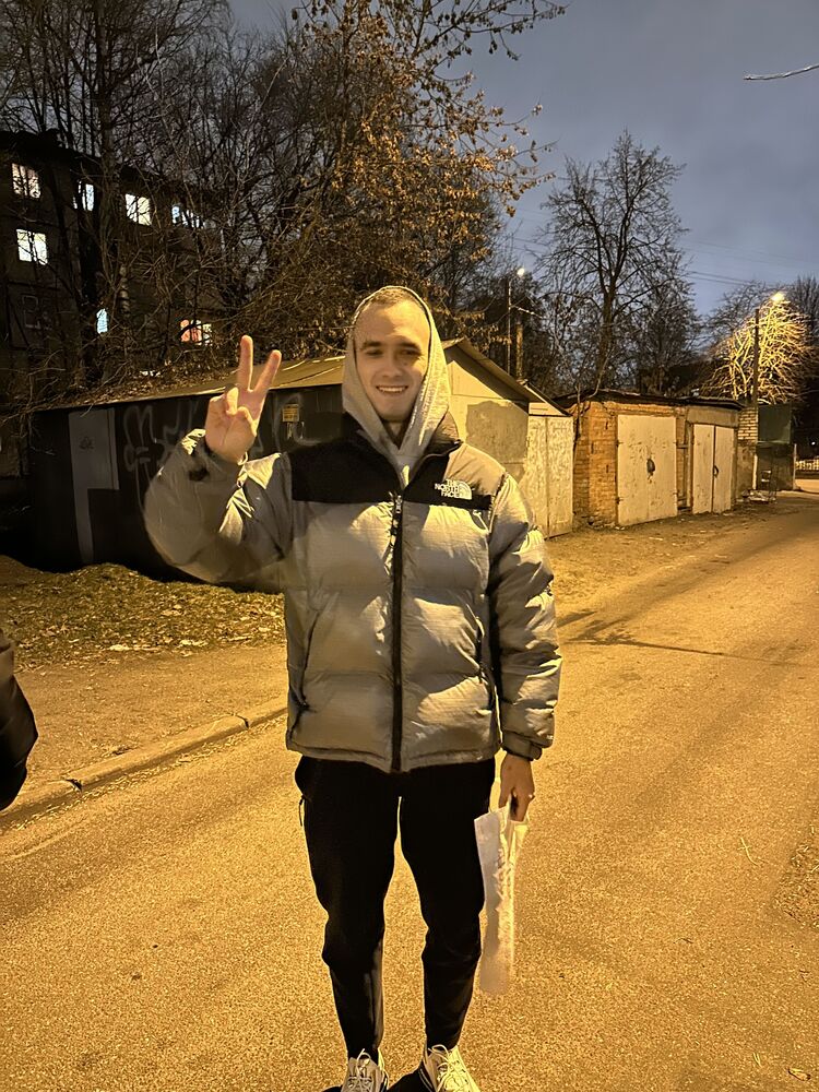  -,   , 24 ,   ,   