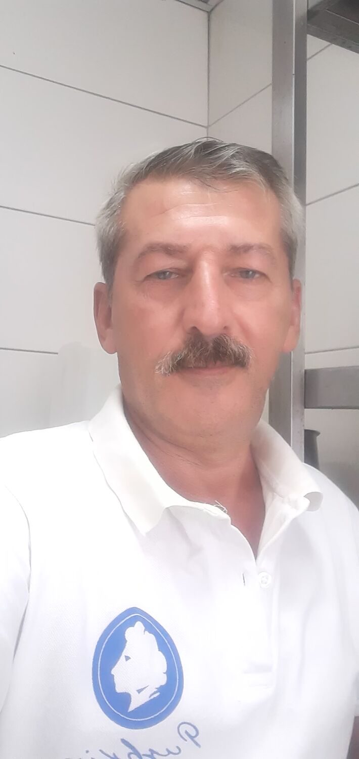  24595977  Ersin, 54 ,    Alanya