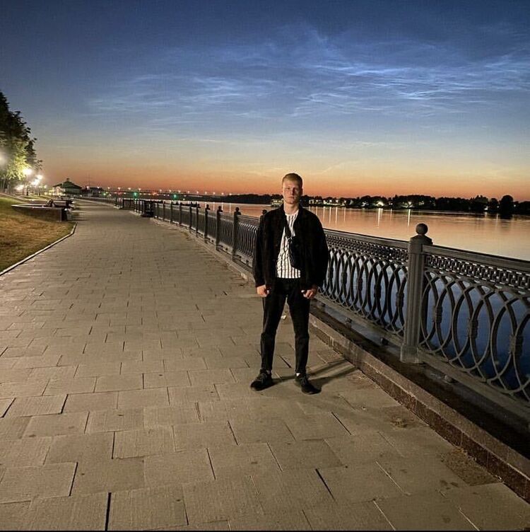  31829387  Kostya, 25 ,    