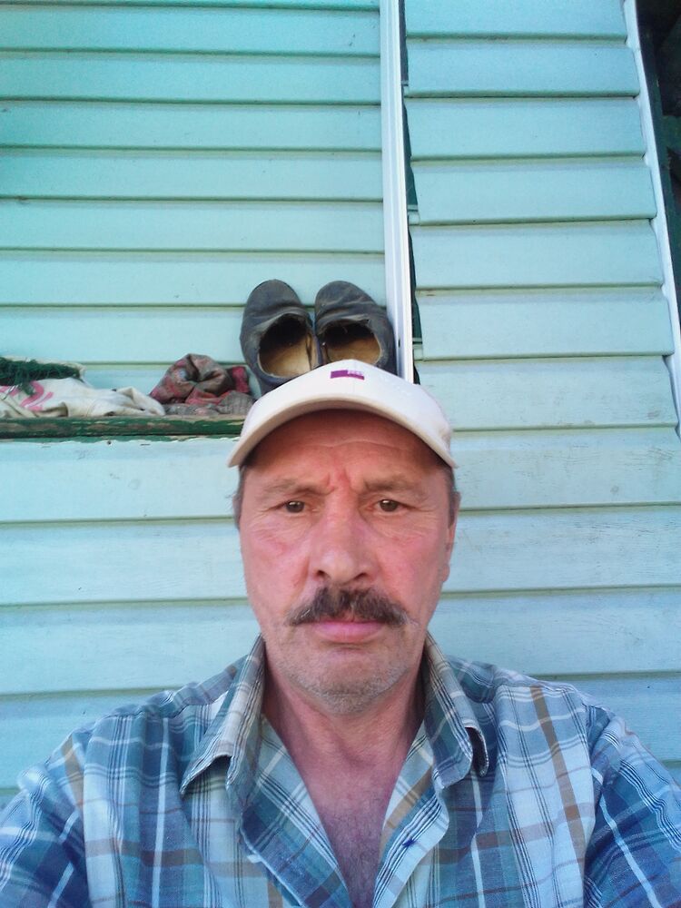  43651477  , 58 ,    
