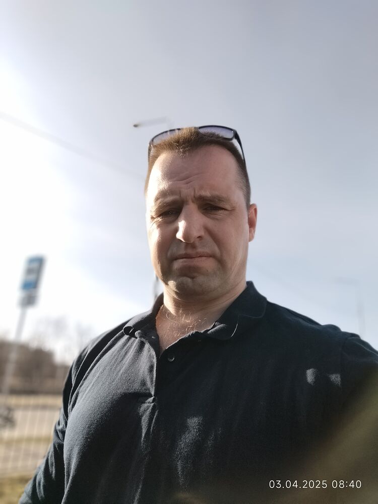  ,   Dima, 44 ,   ,   , c , 