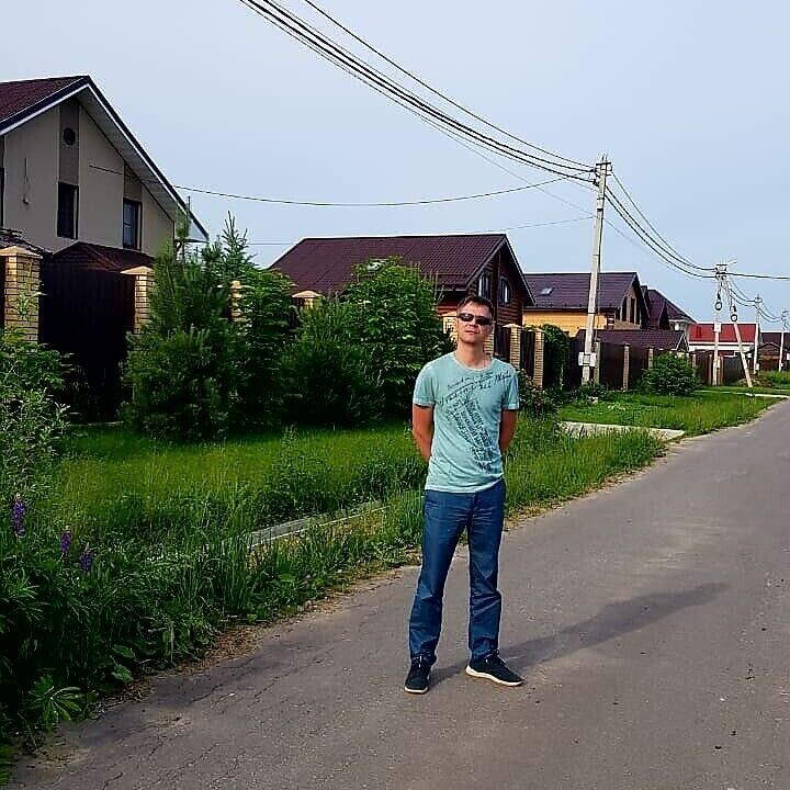  20531767  Aleks, 40 ,    