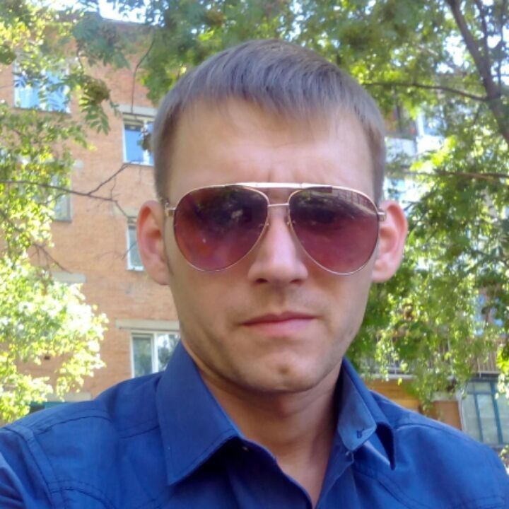  ,   Angrew, 39 ,   