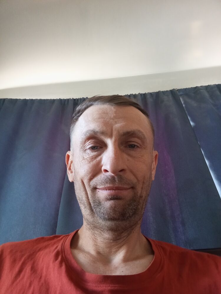  51858557  , 43 ,    