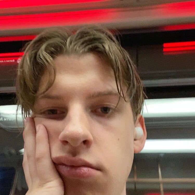 ���� 44842077 ����� ����, 21 ���, ���� ���������� � ������