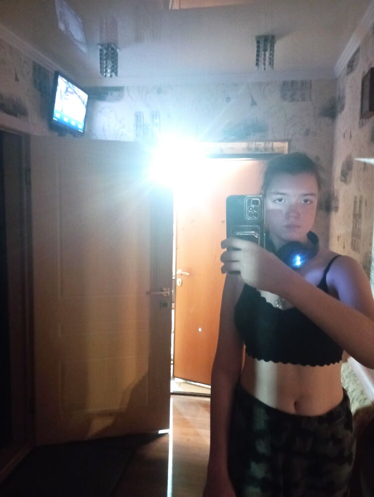  47785637  , 18 ,    