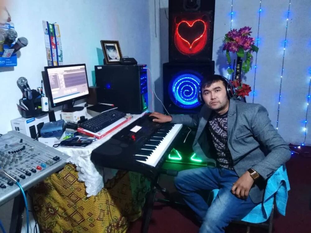  ,   , 99 ,   ,   , c 