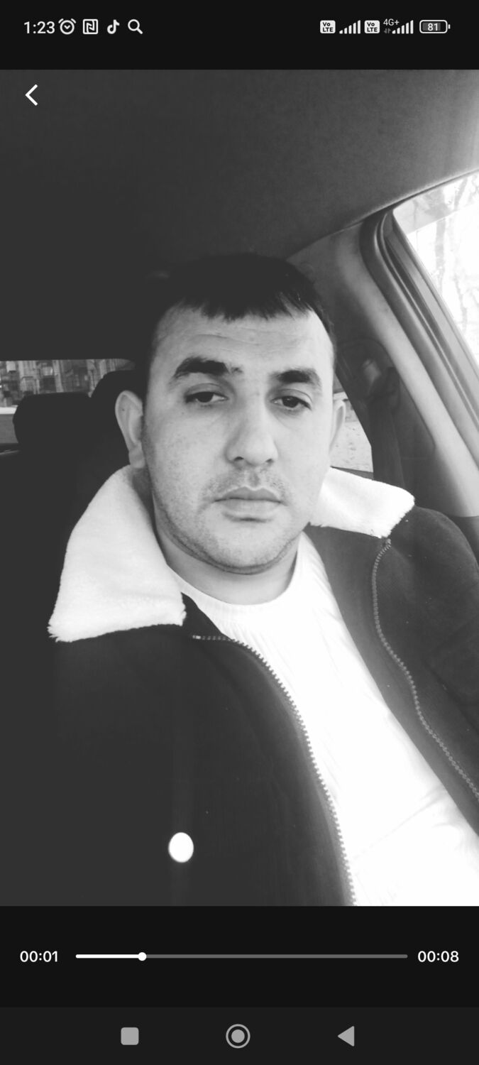  ,   Ceyhun, 32 ,     , c 