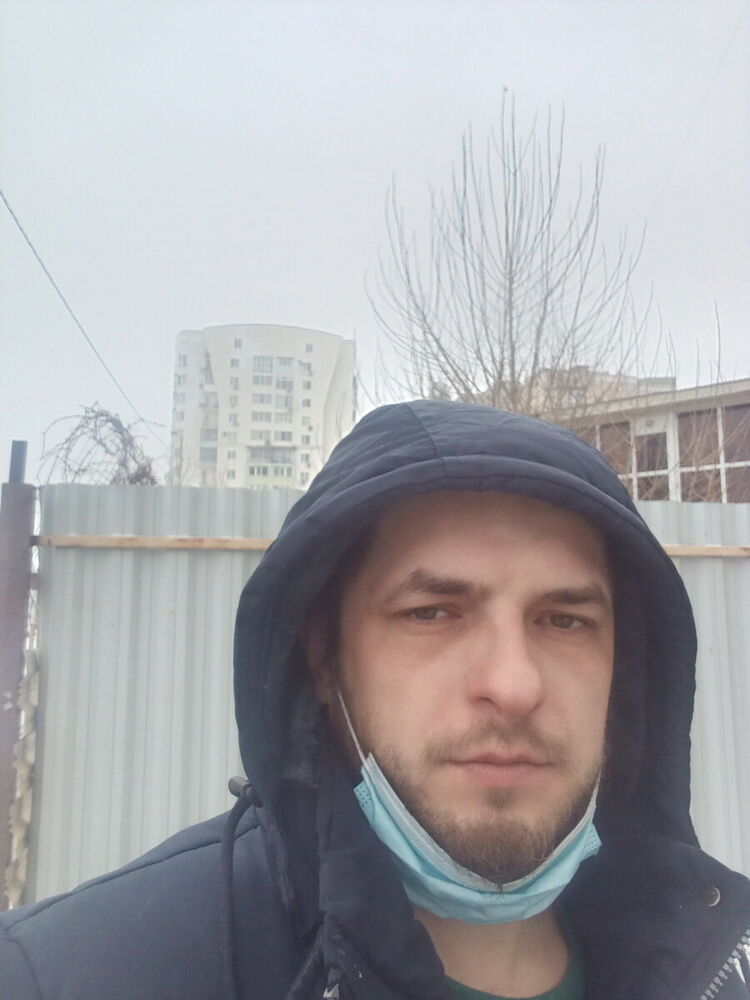  22328177  , 37 ,    