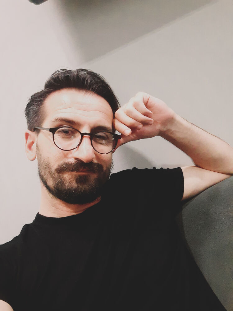  ,   Mehmet, 43 ,   ,   