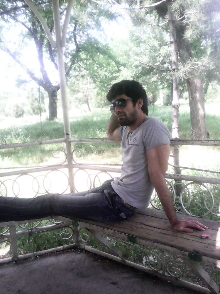  ,   Farid, 35 ,   ,   , 