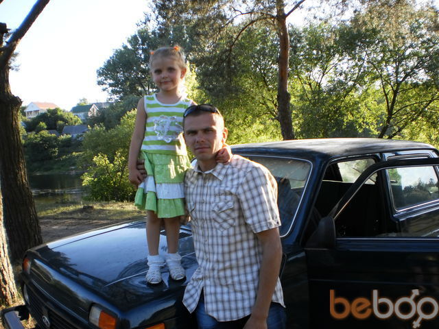  1077737  Wiktor, 40 ,    -