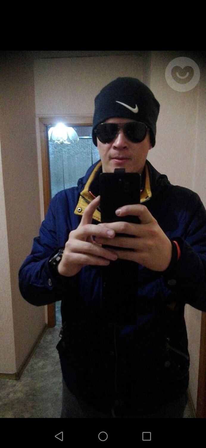  26207287  Alexander, 33 ,    