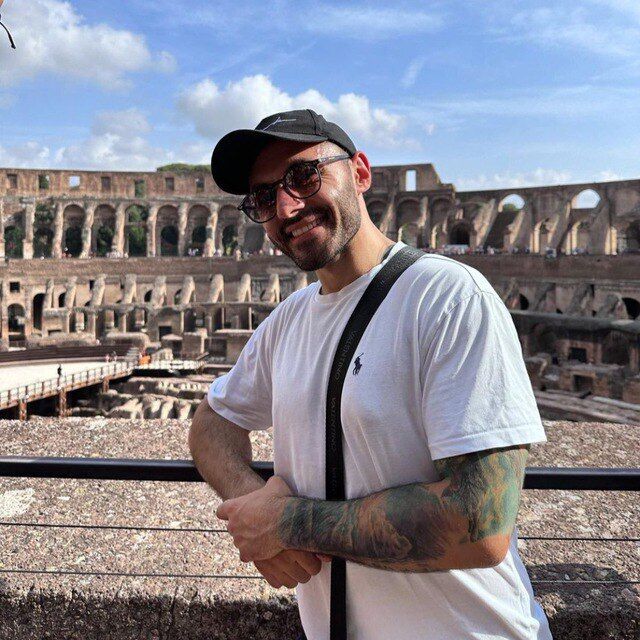  52667207  Germaaan, 31 ,    