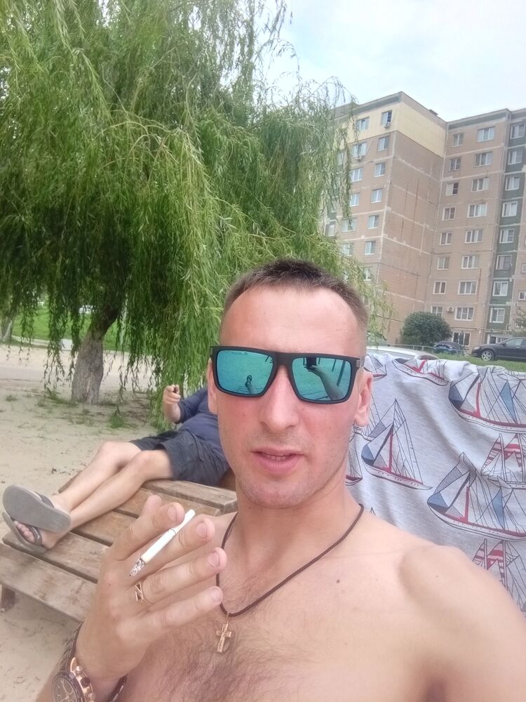  54017497  , 32 ,     