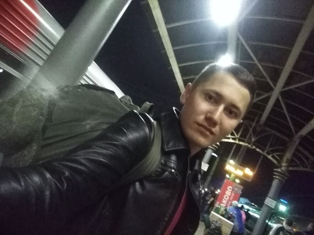  27623977  Rustam, 29 ,    