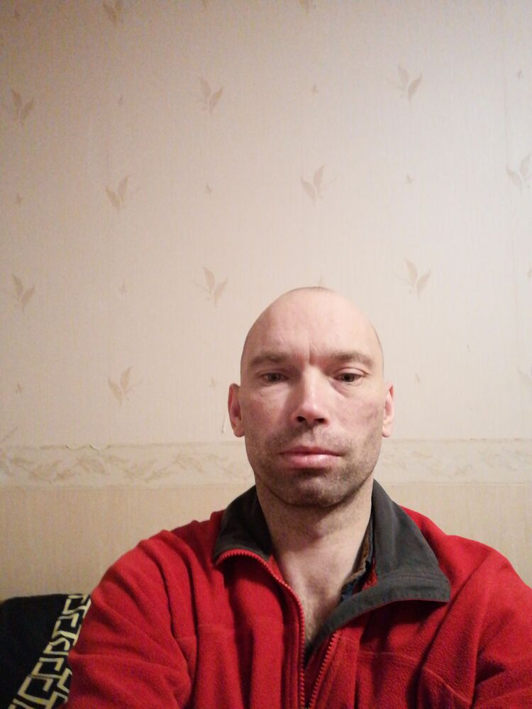  41396447  Andrej, 38 ,    