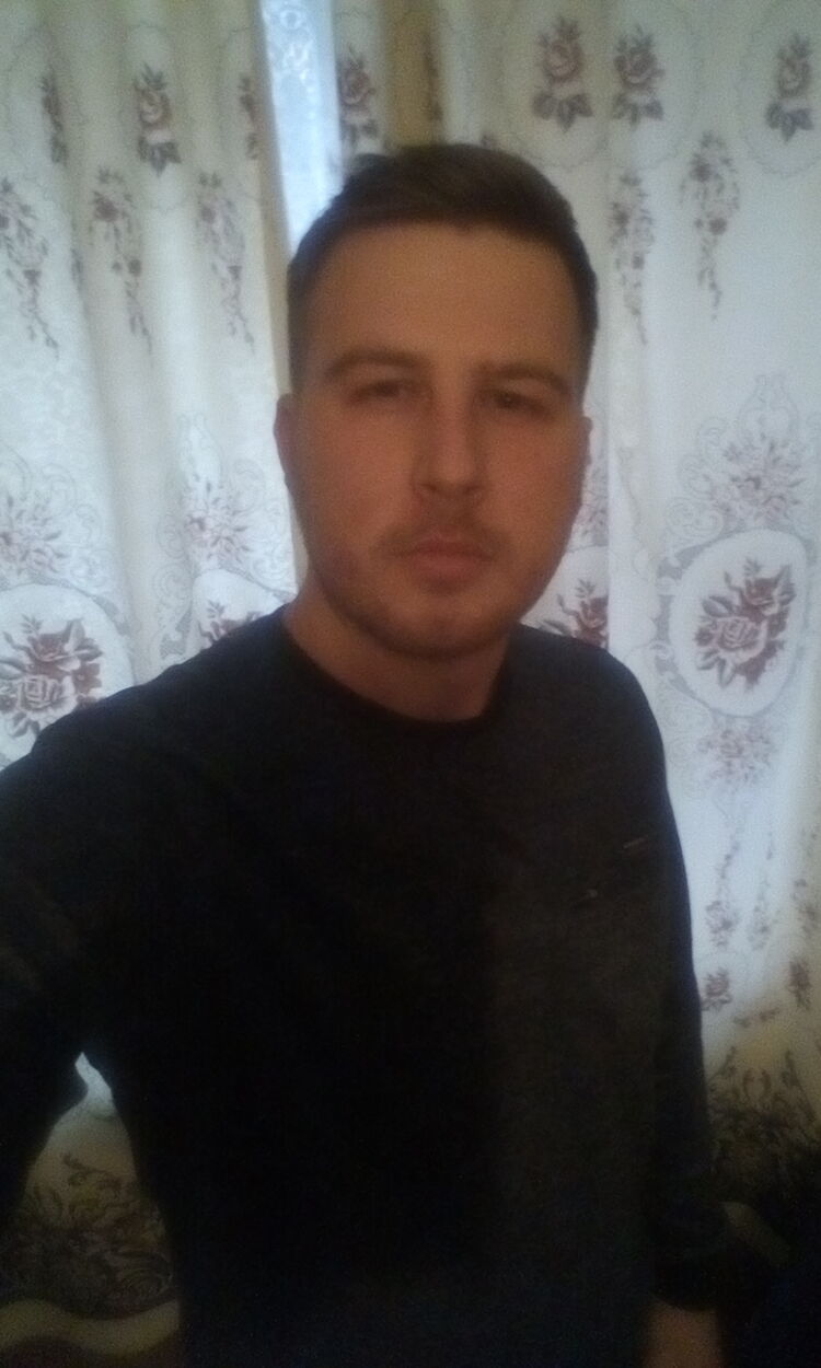  25039597  , 37 ,    