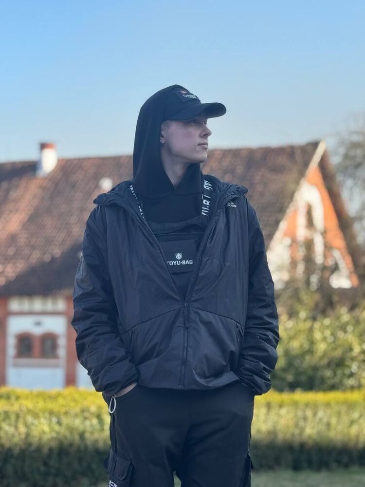  ,   , 19 ,   ,   