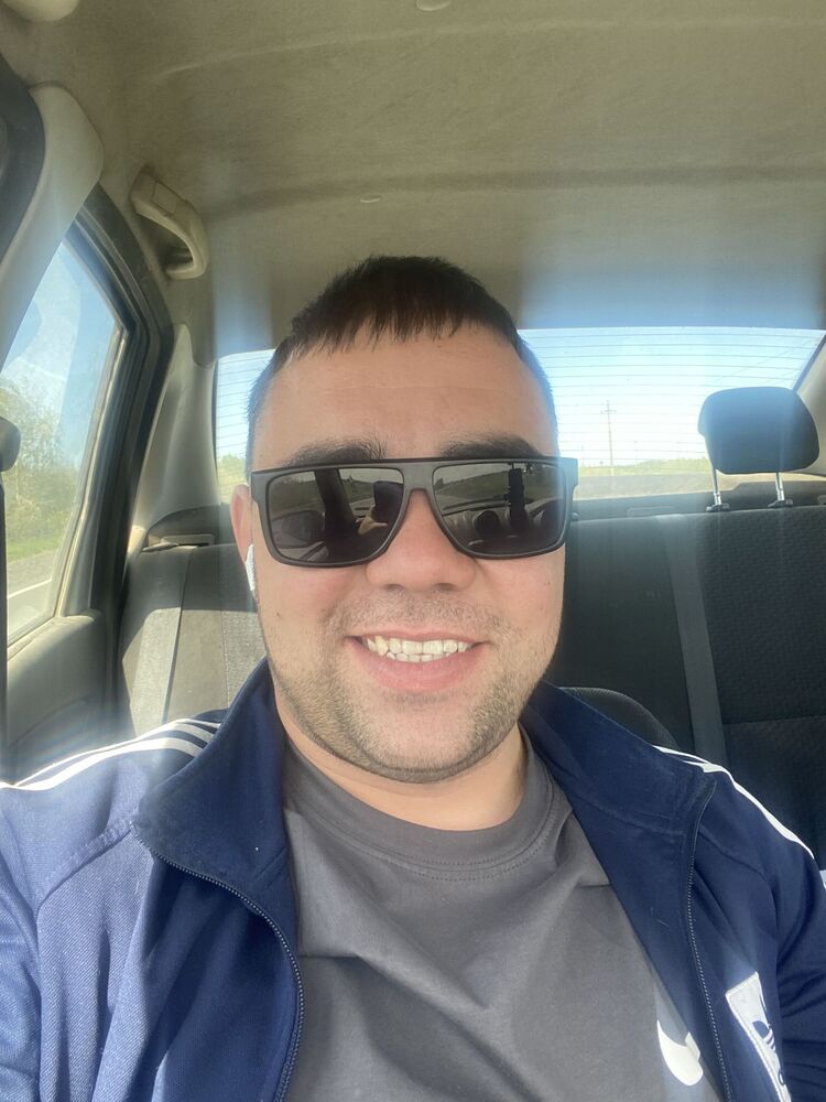  44259257  Archi, 31 ,    