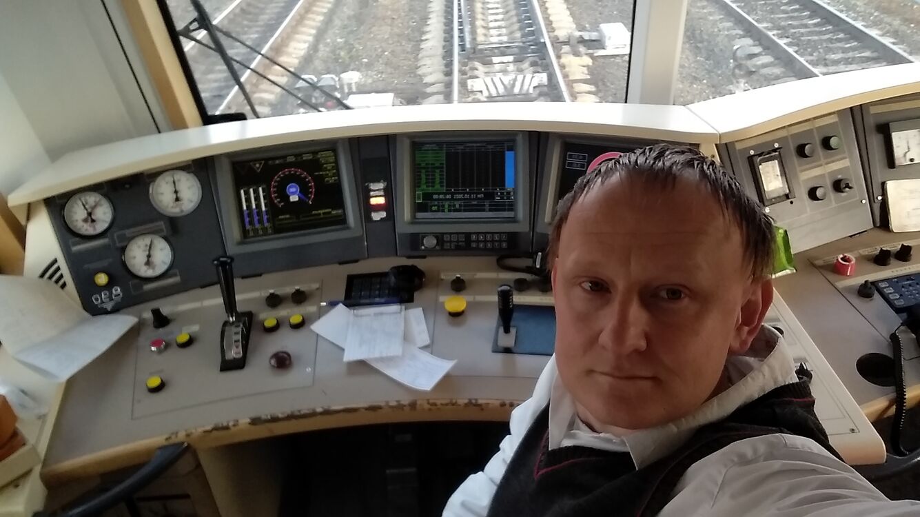 ���� 24216407 ������� �����, 41 ���, ���� ���������� � ����������