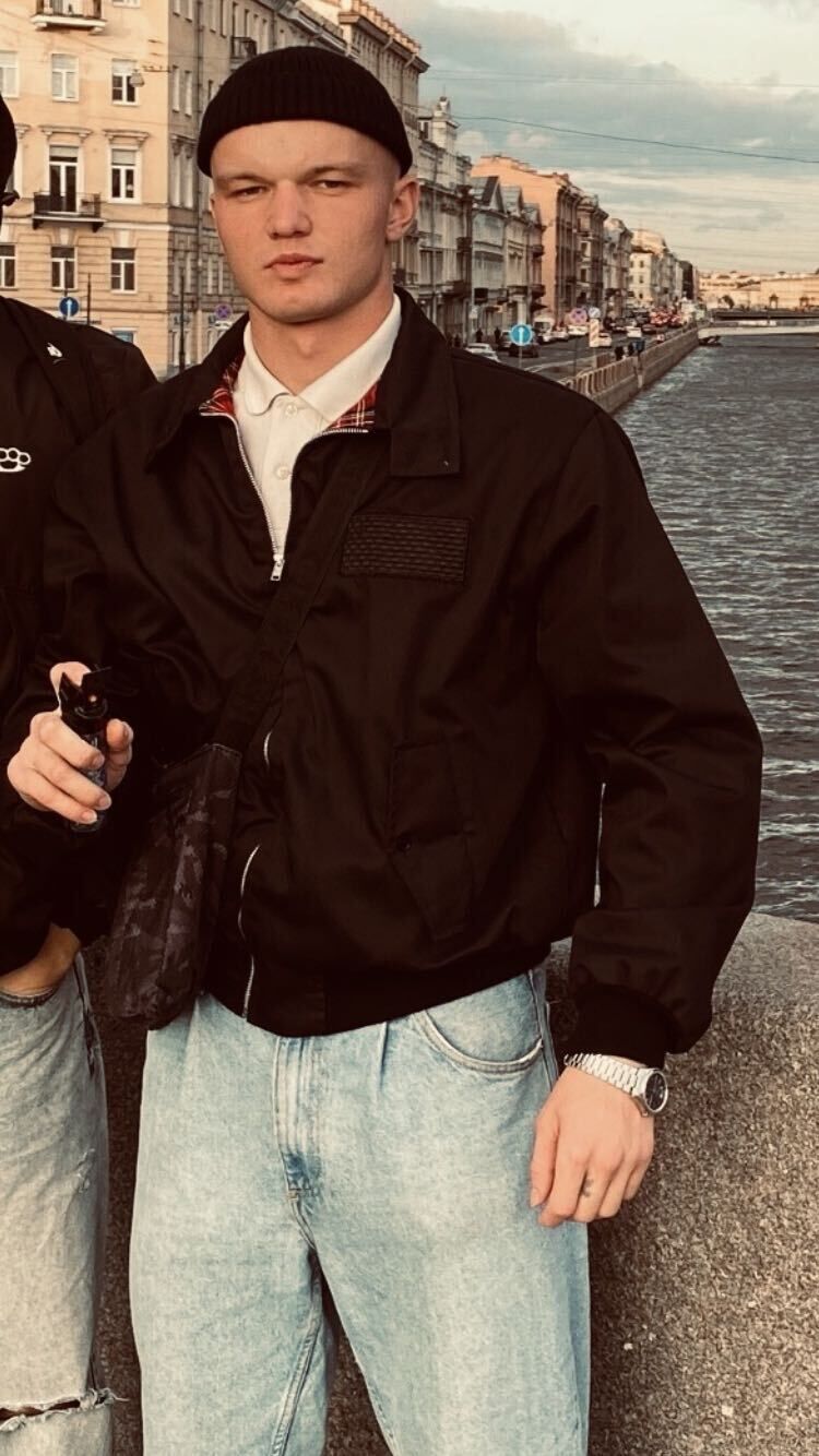  -,   , 21 ,   
