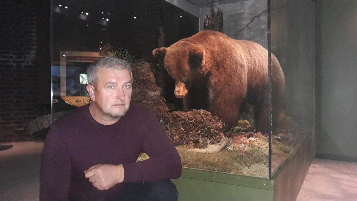  ,   Mihail, 54 ,   ,   , c 