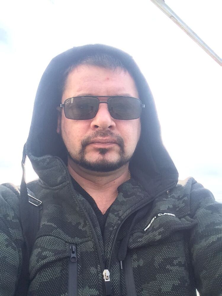  52664337  , 46 ,    