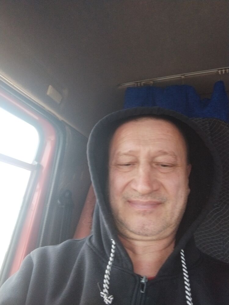  33484797   , 61 ,    