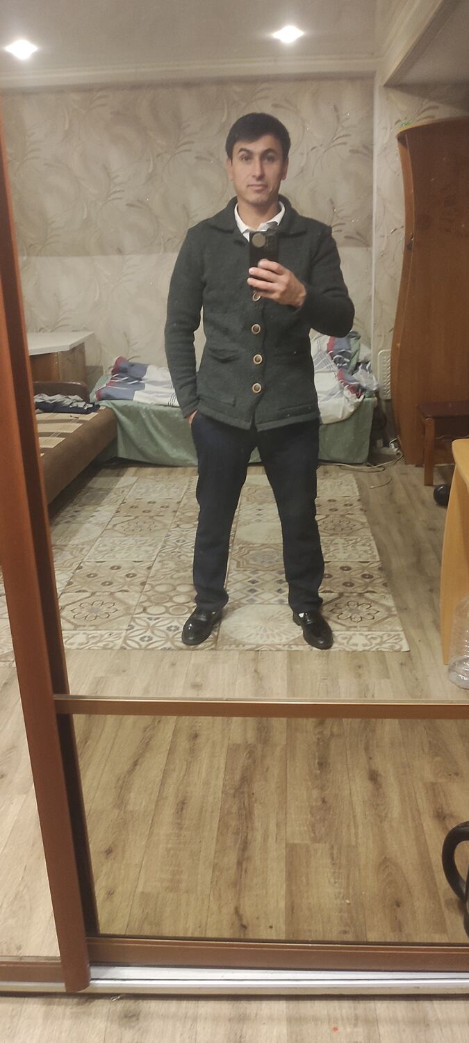  47027347  , 33 ,    