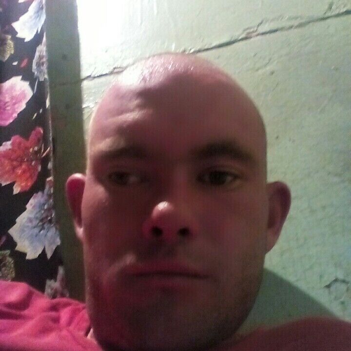  21692527  , 33 ,    